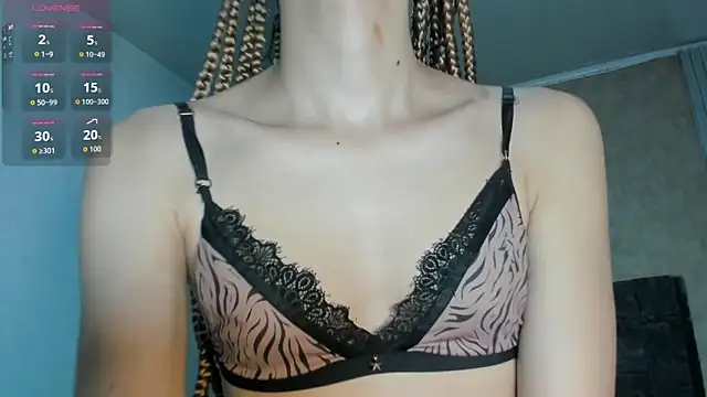 V suckscock online show from 21, 11, 2025