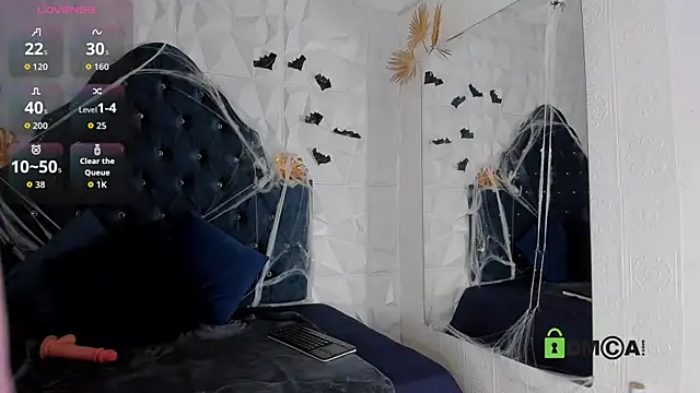 Snapshot of _mia_milf_ chatting on 15, 10, 2025 mia milf online show from 15, 10, 2025