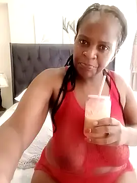 Creamy Chocolatex online show from 14, 10, 2025