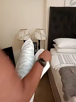 Creamy Chocolatex online show from 27, 4, 2026