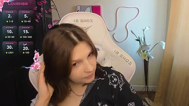 Snapshot of AudreyyKim chatting on 7, 5, 2026 AudreyyKim online show from 7, 5, 2026
