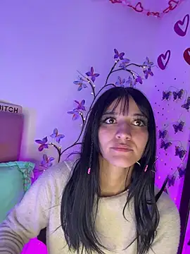 LindaWz  online show from 23, 4, 2026