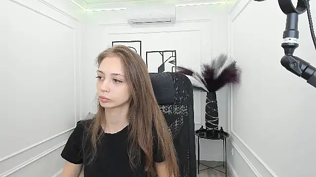 EmilyGraydis online show from 25, 9, 2025