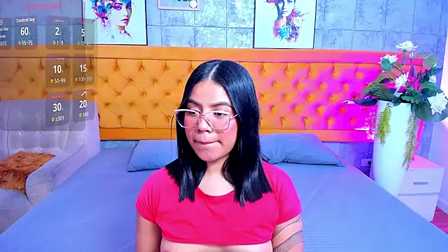 Snapshot of LiilithNova chatting on 10, 6, 2026 LiilithNova online show from 10, 6, 2026