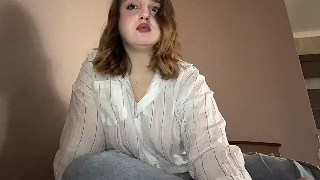 IvyGlimpse online show from 12, 9, 2025