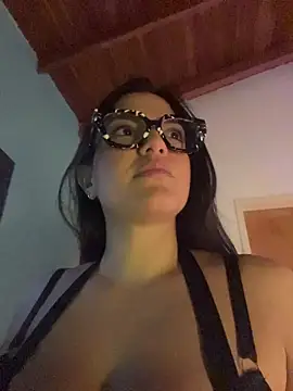alilith online show from 27, 5, 2026