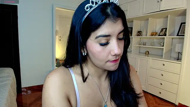 Snapshot of nina_moen chatting on 1, 11, 2025 nina moen online show from 1, 11, 2025