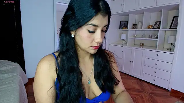 Snapshot of nina_moen chatting on 4, 11, 2025 nina moen online show from 4, 11, 2025