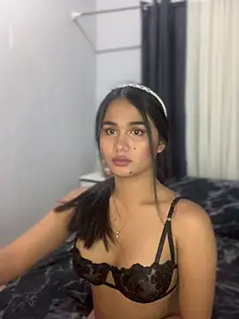 AngelHille online show from 13, 3, 2026