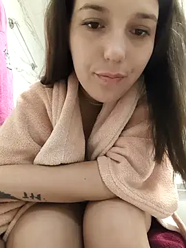 Snapshot of Sakura_2000 chatting on 13, 9, 2025 Sakura 2000 online show from 13, 9, 2025