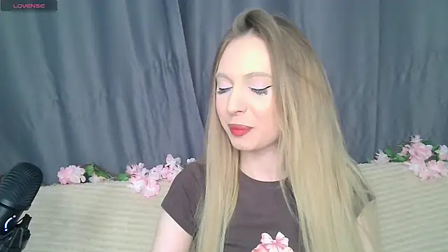 BabbbyFoxxx online show from 29, 11, 2025