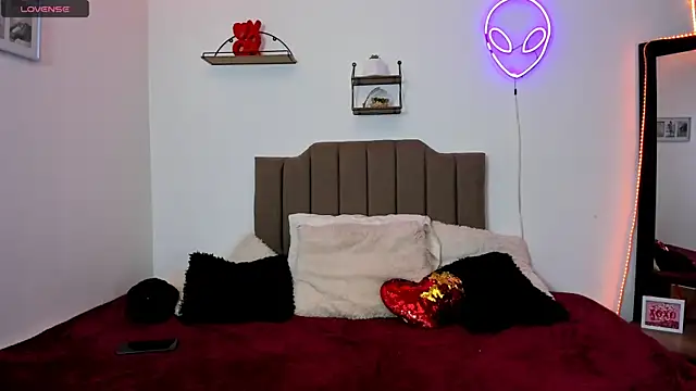 Elisabeth swan online show from 20, 9, 2025