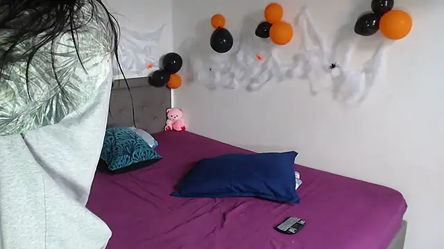 Snapshot of Celestte_Dior chatting on 8, 10, 2025 Celestte Dior online show from 8, 10, 2025