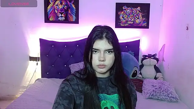 Emma yui19 online show from 21, 4, 2026