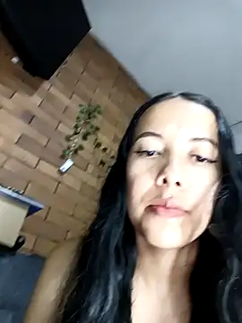 MiaForever1 online show from 25, 4, 2026