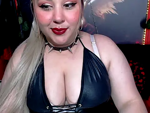 Snapshot of Evadiryxxx chatting on 20, 9, 2025 Evadiryxxx online show from 20, 9, 2025