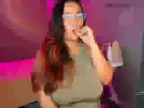 sophiejuicy  online show from 9, 10, 2025