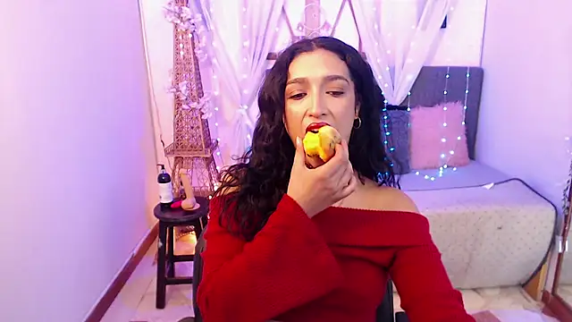 Cleofox  online show from 4, 10, 2025