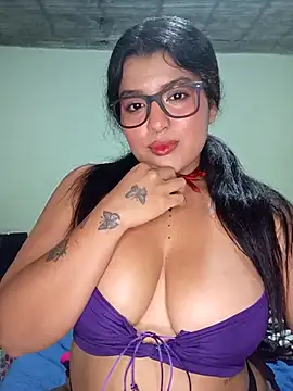 Cat Hot Party online show from 1, 10, 2025