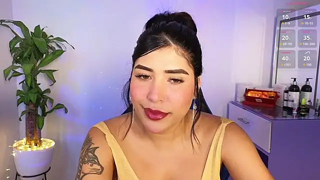 Snapshot of dahiana_marin chatting on 8, 5, 2026 dahiana marin online show from 8, 5, 2026