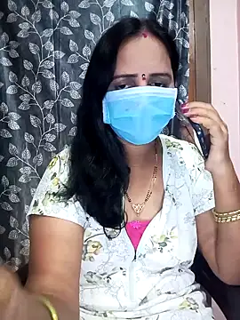 Snapshot of Mee_harini-telugupilla chatting on 13, 9, 2025 Mee harini-telugupilla online show from 13, 9, 2025