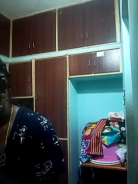 Snapshot of Mee_harini-telugupilla chatting on 19, 9, 2025 Mee harini-telugupilla online show from 19, 9, 2025