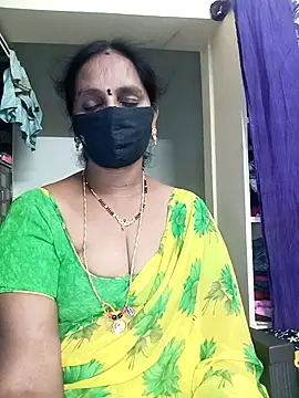 Snapshot of Mee_harini-telugupilla chatting on 23, 10, 2025 Mee harini-telugupilla online show from 23, 10, 2025