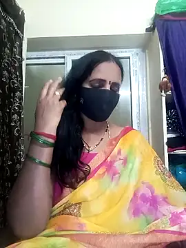 Snapshot of Mee_harini-telugupilla chatting on 18, 12, 2025 Mee harini-telugupilla online show from 18, 12, 2025