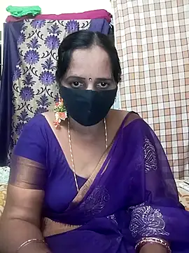 Snapshot of Mee_harini-telugupilla chatting on 18, 2, 2026 Mee harini-telugupilla online show from 18, 2, 2026