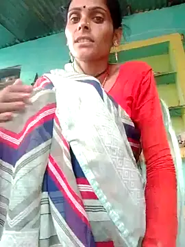 Snapshot of H_seema chatting on 13, 10, 2025 H seema online show from 13, 10, 2025