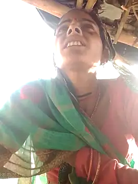 Snapshot of H_seema chatting on 13, 11, 2025 H seema online show from 13, 11, 2025