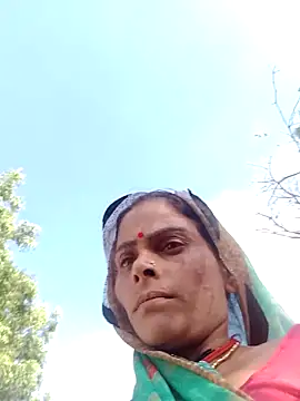 Snapshot of H_seema chatting on 6, 4, 2026 H seema online show from 6, 4, 2026