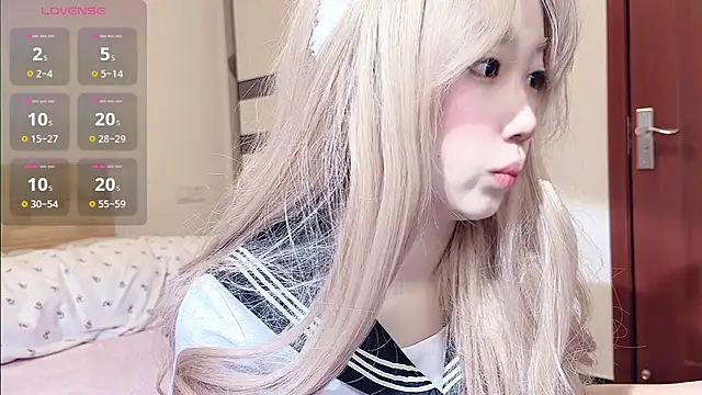 TuTu0066 online show from 14, 4, 2026