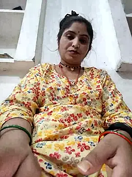 LUCKY cut online show from 12, 4, 2026