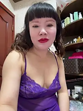 Snapshot of Xinlan-Asia chatting on 4, 4, 2026 Xinlan-Asia online show from 4, 4, 2026