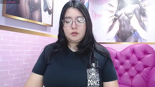 Dulce meow online show from 9, 9, 2025