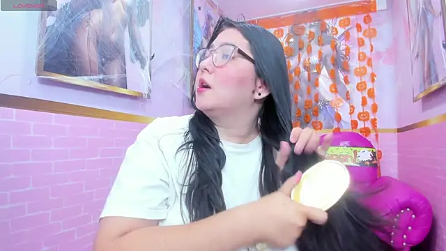 Dulce meow online show from 24, 10, 2025