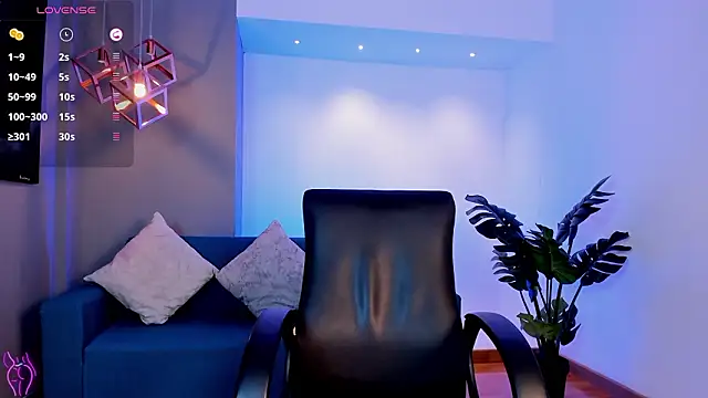 sofiapalacioss online show from 4, 3, 2026