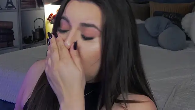 Snapshot of Mia_Swano chatting on 16, 11, 2025 Mia Swano online show from 16, 11, 2025