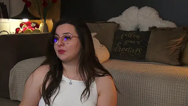 Snapshot of Mia_Swano chatting on 5, 2, 2026 Mia Swano online show from 5, 2, 2026