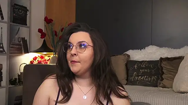 Snapshot of Mia_Swano chatting on 7, 2, 2026 Mia Swano online show from 7, 2, 2026