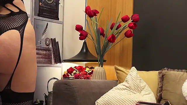 Snapshot of Mia_Swano chatting on 8, 2, 2026 Mia Swano online show from 8, 2, 2026