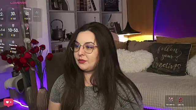 Mia Swano online show from 29, 4, 2026