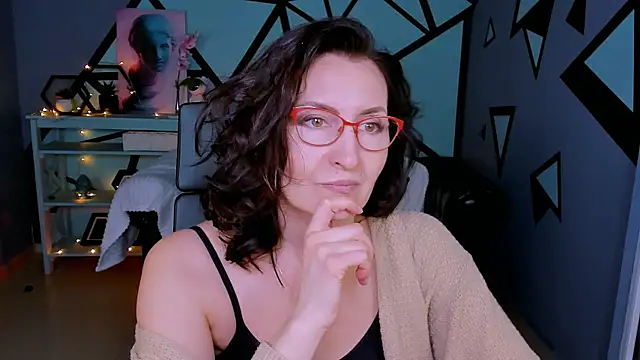 Snapshot of UnaTerra chatting on 7, 2, 2026 UnaTerra online show from 7, 2, 2026