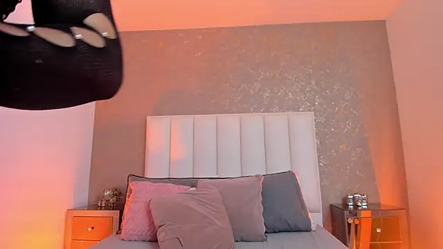 KaylieBrooks online show from 21, 3, 2026