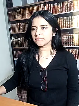 Snapshot of ValerieLove_ chatting on 15, 9, 2025 ValerieLove online show from 15, 9, 2025