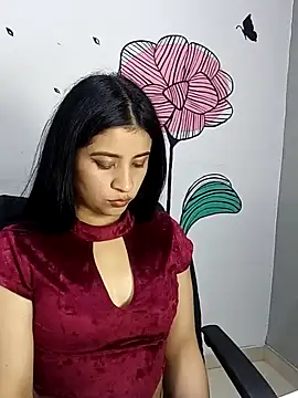 Snapshot of ValerieLove_ chatting on 14, 10, 2025 ValerieLove online show from 14, 10, 2025