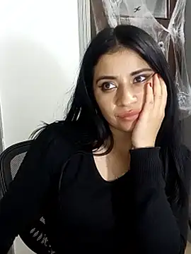 Snapshot of ValerieLove_ chatting on 25, 10, 2025 ValerieLove online show from 25, 10, 2025