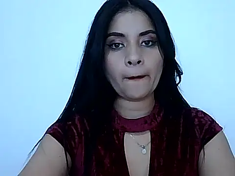 Snapshot of ValerieLove_ chatting on 10, 11, 2025 ValerieLove online show from 10, 11, 2025