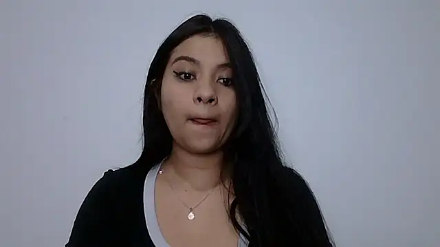 ValerieLove  online show from 13, 3, 2026